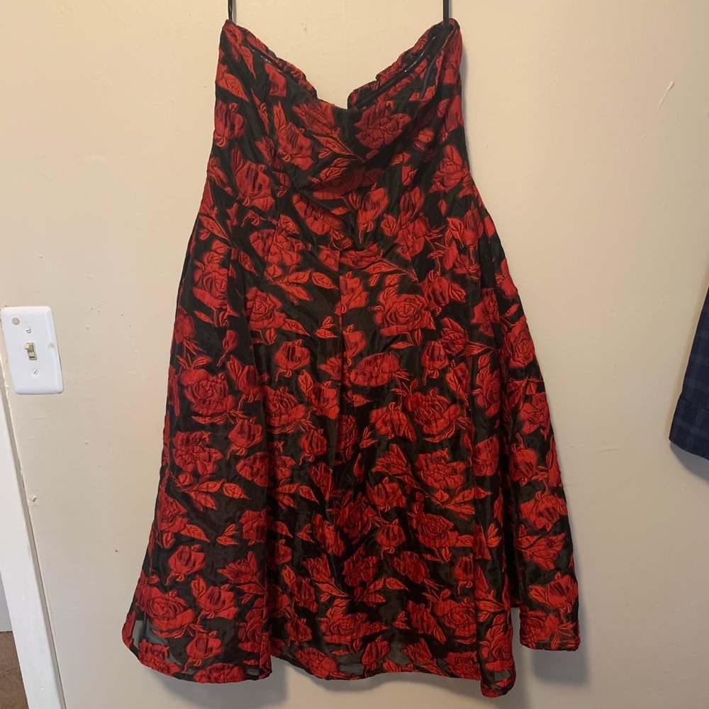 NYC Eva Mendez Strapless Dress